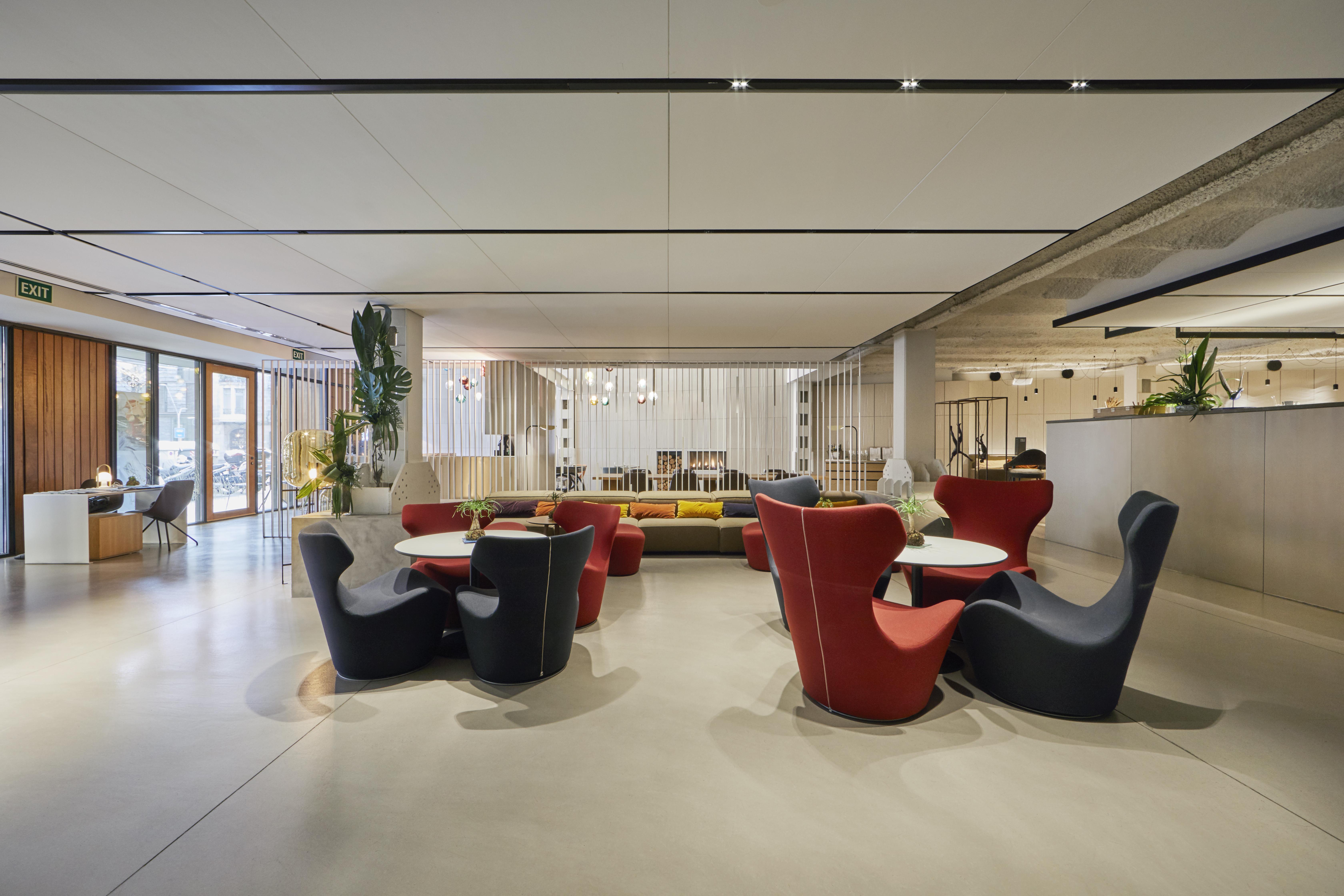 Hotel Ohla Eixample Barcelona Exterior foto The lounge at the airport
